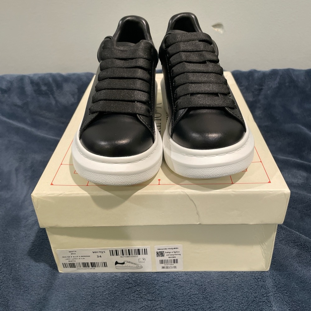 Alexander Mq Size 3-3.5